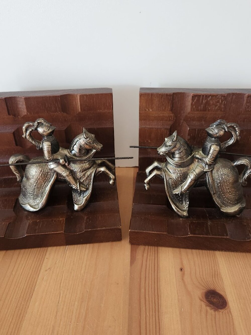 Vintage Jousting Knights Bookends